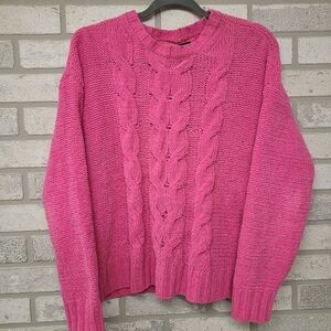 American Eagle Vibrant Pink Cable Knit Long Sleeve Sweater Size Medium
